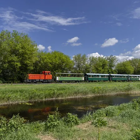 Nyaraló In 36287 Balatonmáriafürdő